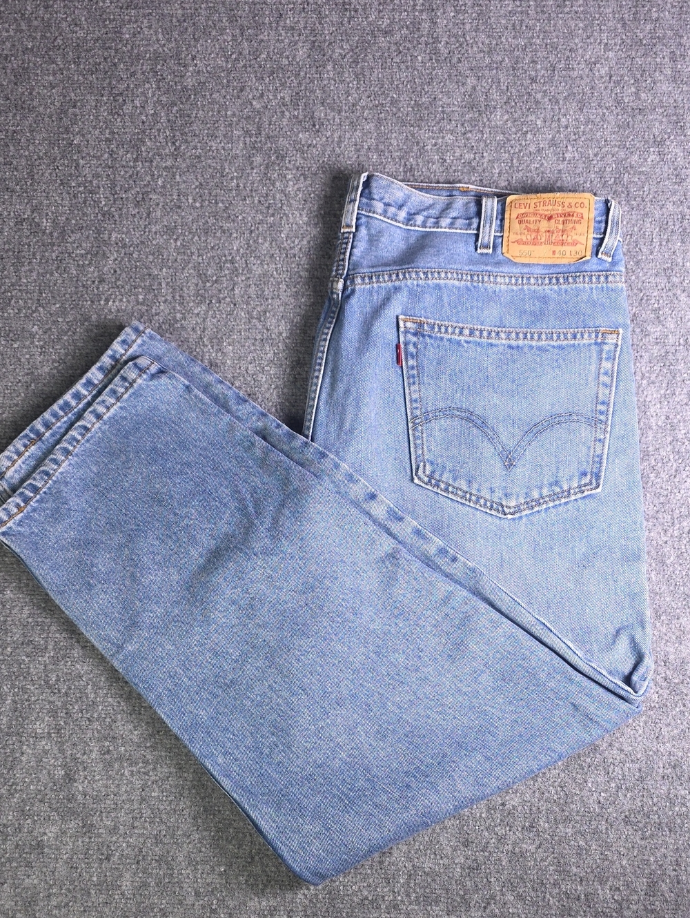 Levi's 550 Cotton Denim Relaxed Fit Men's Light Wash Straight-Leg Jeans Lesotho